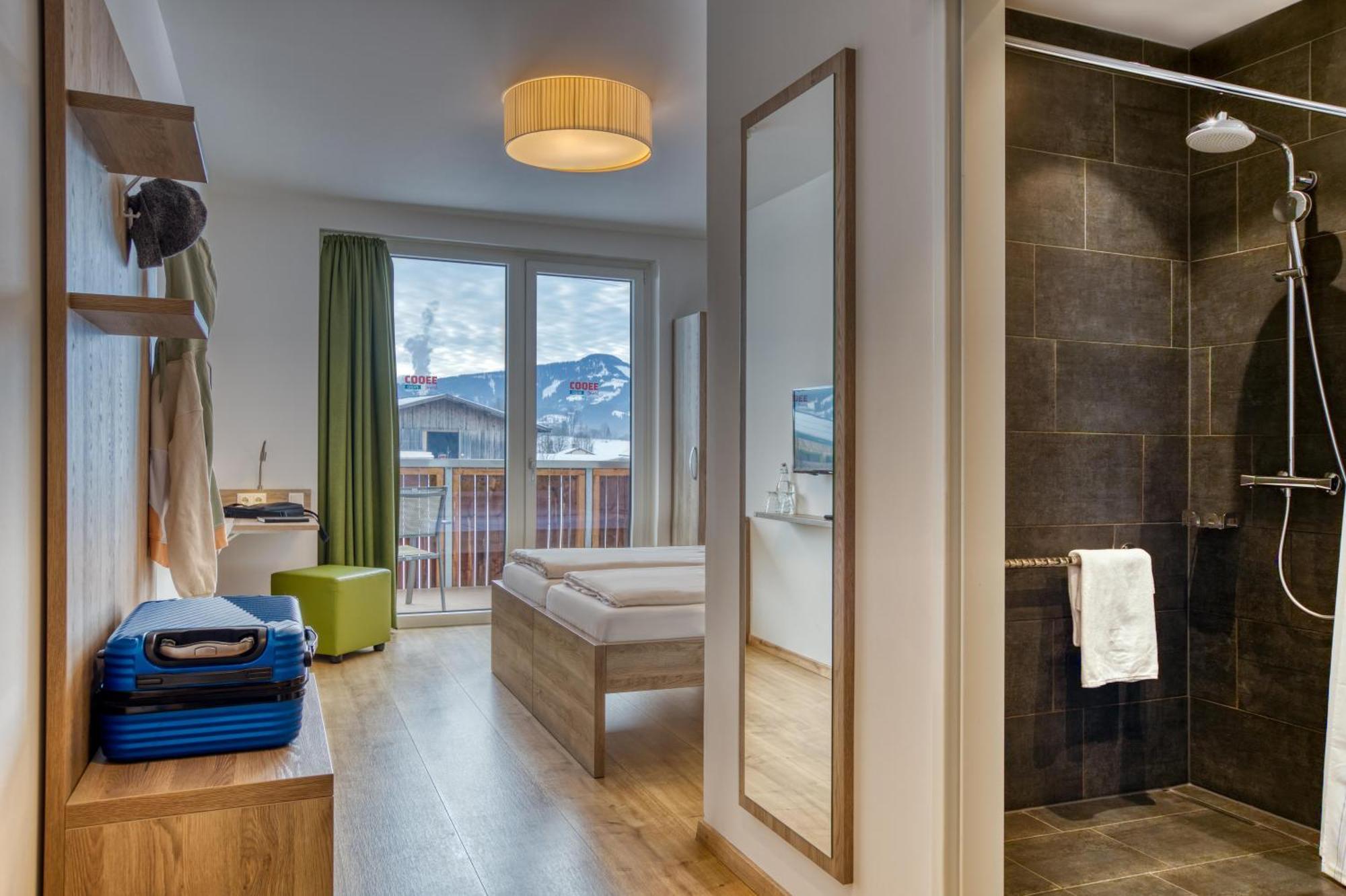 Cooee Alpin Hotel Kitzbueheler Alpen Санкт Йохан ин Тирол Екстериор снимка